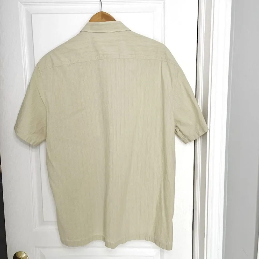 Hugo Boss Cotton Short Sleeve Button Collared Lightweight Pocket Dress Shirt